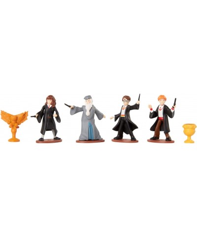 Hogwarts Great Hall Mini Playset with 5 Interactive Features 4 Mini Figures Podium Goblet Plus Works with Wizard Training Wan...