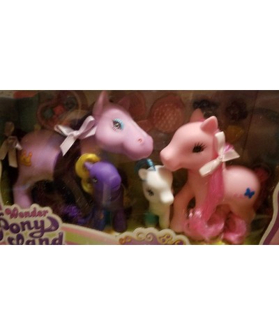 Wonder Pony Land -Little Pony Family Set of 4 Dream Collection $22.98 Play Figure Playsets