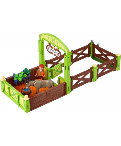 DreamWorks Spirit Snips & Señor Carrots with Horse Stall $30.27 Toy Building Sets