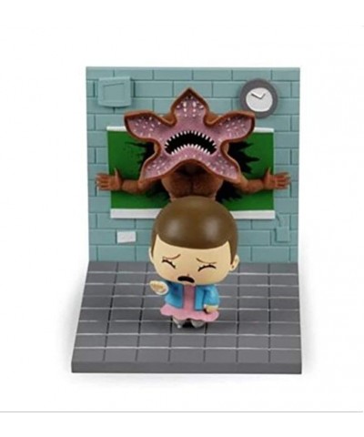 LKR Seller Lootcrate Stranger Things NYCC 2017 Diorama-Eleven-vs-Demogorgon $22.96 Gags & Practical Joke Toys