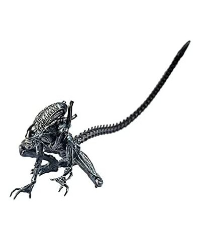 Aliens: Crouching Alien Warrior 1:18 Scale Action Figure Multicolor $32.23 Action Figures